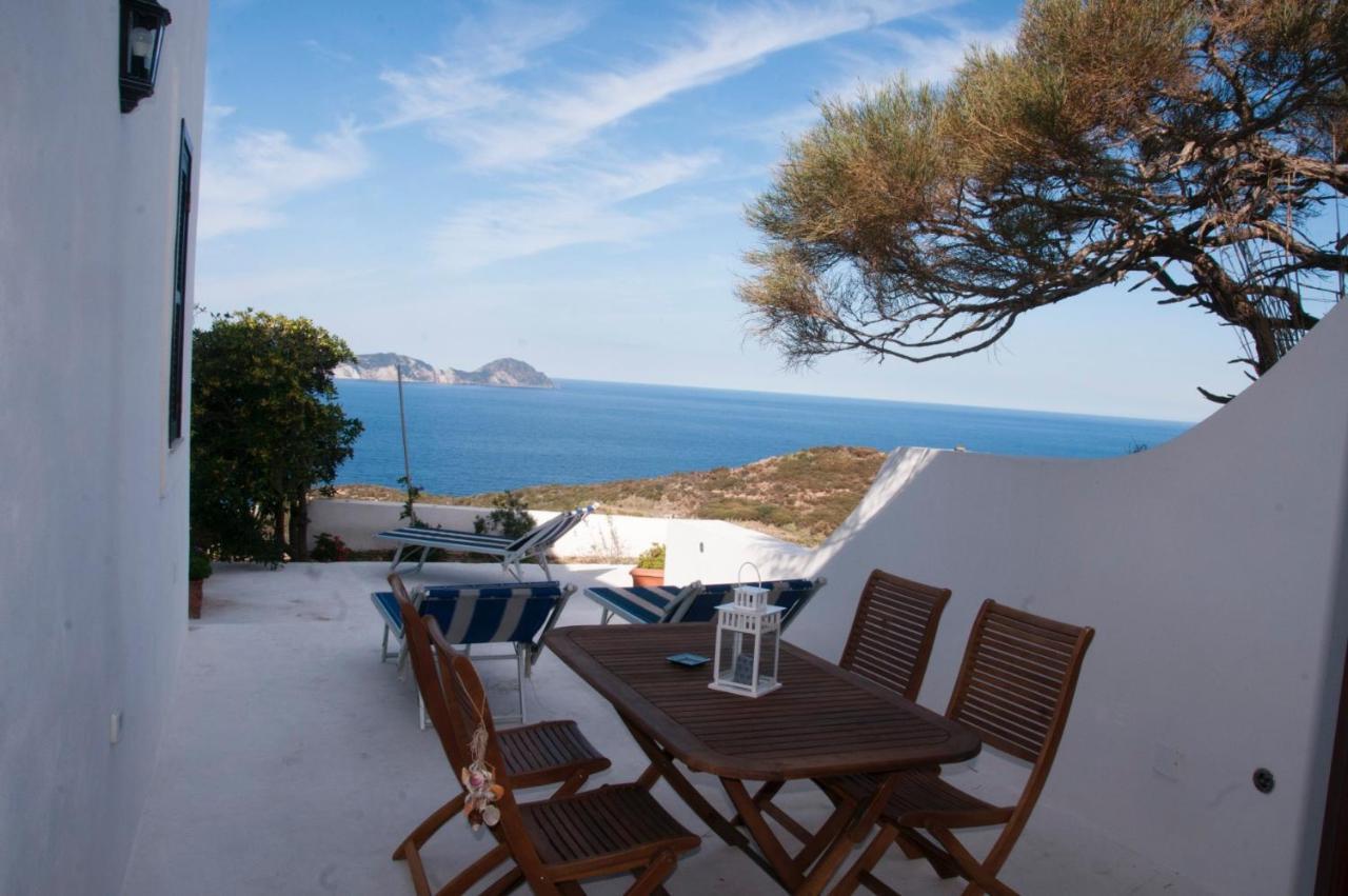 Guest House Villa Il Gabbiano Ponza Exterior photo